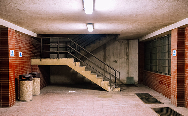 有限空間.jpg 有限空間.jpg